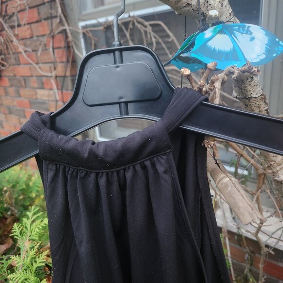 A18 Sexy, dressy satiny black Tahari halter top - great forwork under jacket - Picture 7 of 7